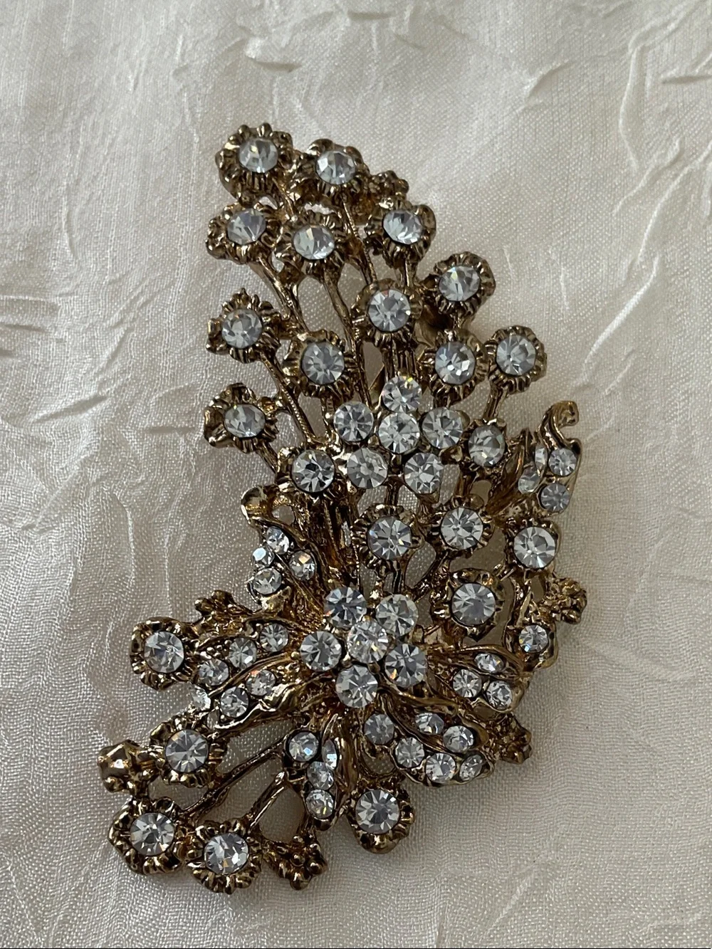 Vintage Gold Crystal Floral Brooch Pin - Clear Rhinestones